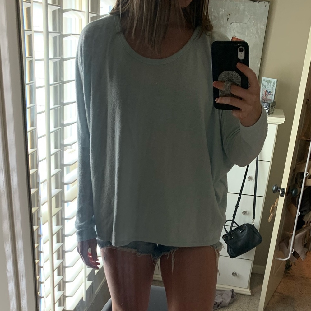 Turquoise pullover